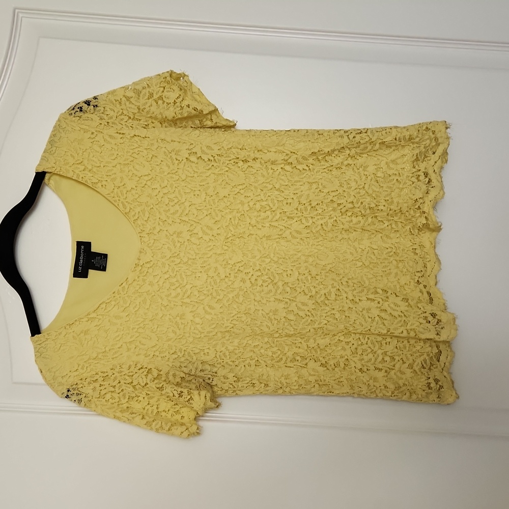 Liz Claiborne yellow lace top, S